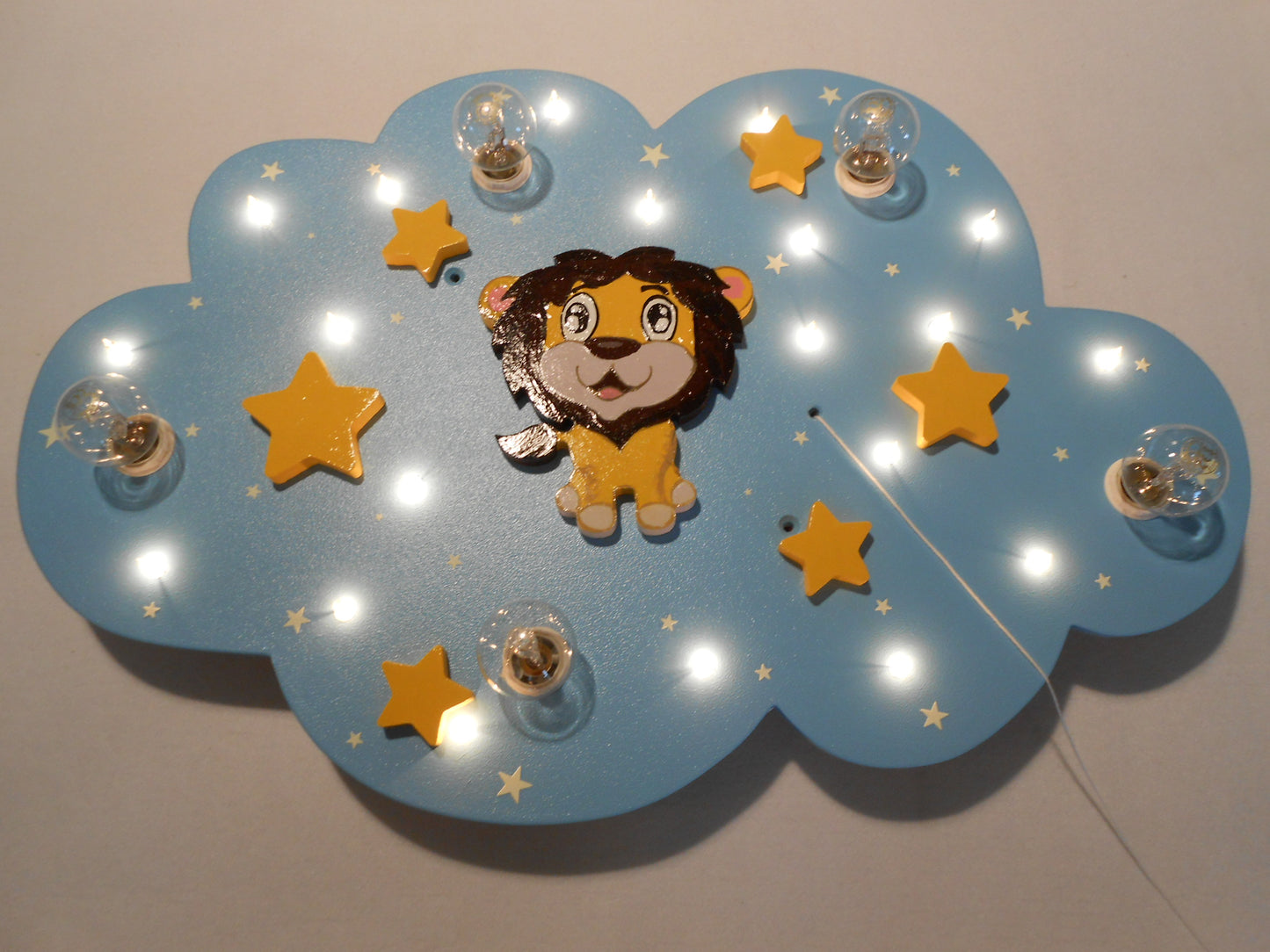 LED Deckenleuchte "LEO LÖWE"