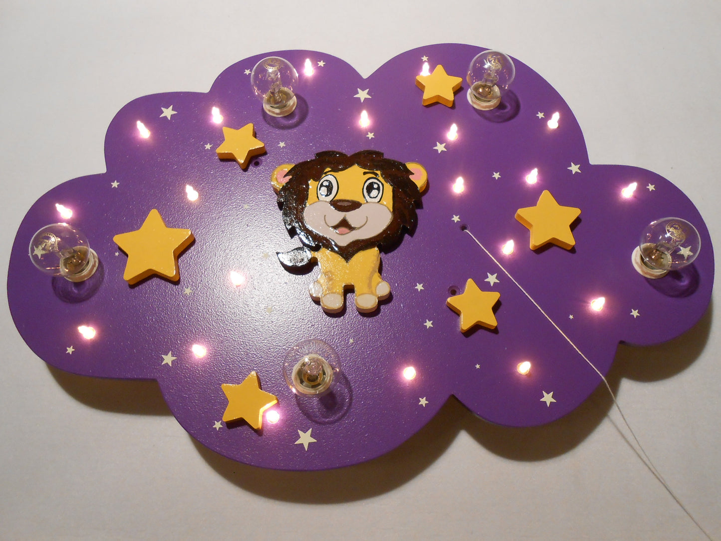 LED Deckenleuchte "LEO LÖWE"